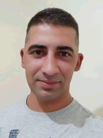 Dávid, 31 éves balatonmáriafürdői társkereső férfi profil fotója