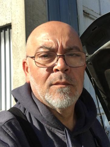 Laci, 58 éves Budapest I. kerületi társkereső férfi profil fotója