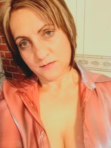 Valéria, 51 éves szigetszentmiklósi társkereső nő profil fotója