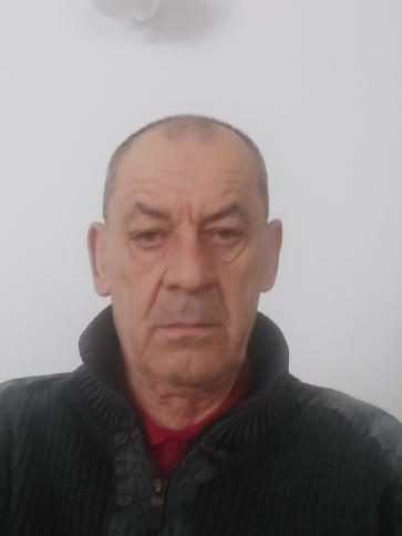 László, 69 éves etyeki társkereső férfi profil fotója