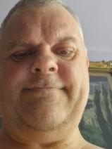 Sziasztok! Lajos vagyok. Ingyenesen megismerhető Budapest XXI. kerületi nőkkel randiznék.