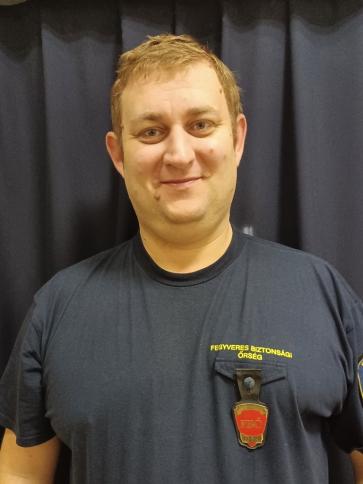 Szilárd, 37 éves földesi társkereső férfi profil fotója Szilárd, 37 éves földesi társkereső férfi profil fotója