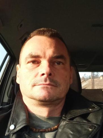 Zoltán, 50 éves bátonyterenyei társkereső férfi profil fotója