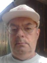 Sziasztok! József vagyok. Komoly mezőkovácsházai párkereső nők jelentkezését várom.