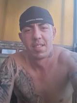 Sziasztok! Sanyi vagyok. Komoly kistokaji párkereső nők jelentkezését várom. Sziasztok! Sanyi vagyok. Komoly kistokaji párkereső nők jelentkezését várom.