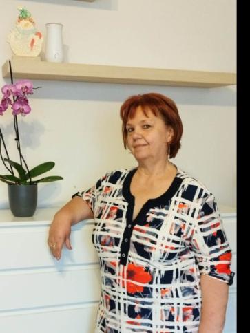 Éva, 64 éves Budapest XIV. kerületi társkereső nő profil fotója