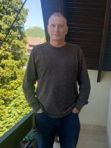 Sziasztok! Zoltan vagyok. Komoly kanadai párkereső nők jelentkezését várom.