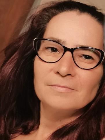 Elvira, 51 éves délegyházai társkereső nő profil fotója