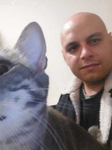 Jonatán, 29 éves ócsai társkereső férfi profil fotója Jonatán, 29 éves ócsai társkereső férfi profil fotója