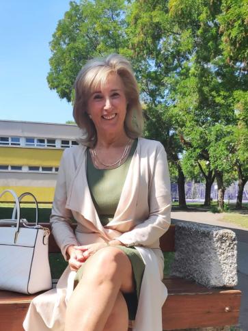 Éva, 70 éves Budapest IV. kerületi társkereső nő profil fotója