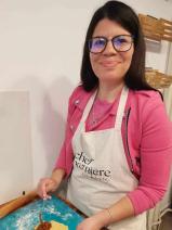 Sziasztok! Dorina vagyok. Diplomás gödöllői párkereső férfiakat keresek randizni.
