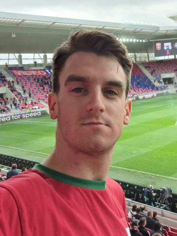 Kristóf, 21 éves székesfehérvári társkereső férfi profil fotója