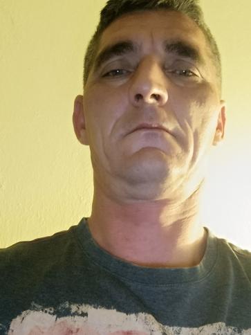Gábor, 44 éves ausztriai társkereső férfi profil fotója