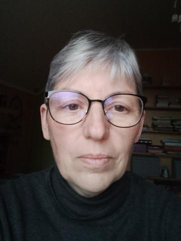 Szilvia, 53 éves finnországi társkereső nő profil fotója
