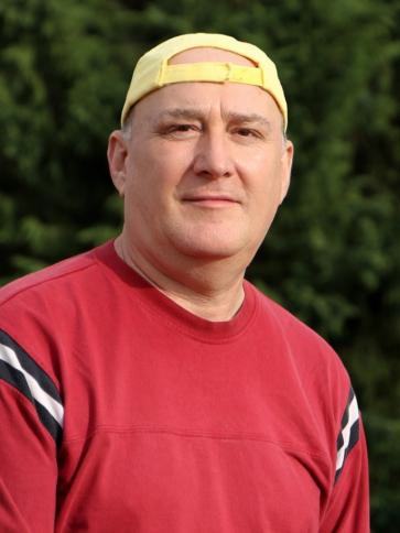 László, 57 éves veszprémi társkereső férfi profil fotója