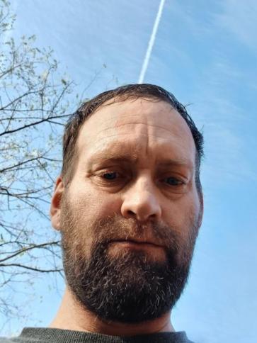Zoltán, 53 éves lenti társkereső férfi profil fotója