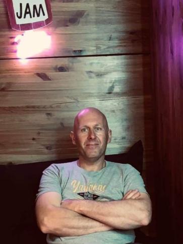 Tamás, 48 éves pusztavámi társkereső férfi profil fotója