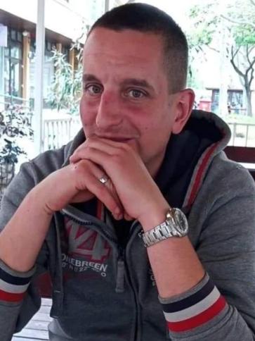 Tamás, 39 éves kiskunfélegyházi társkereső férfi profil fotója Tamás, 39 éves kiskunfélegyházi társkereső férfi profil fotója