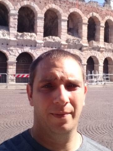 Tamás, 43 éves körmendi társkereső férfi profil fotója