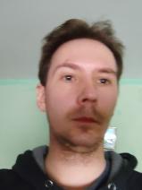 Sziasztok! Roland vagyok. Komoly vaskúti párkereső nők jelentkezését várom.