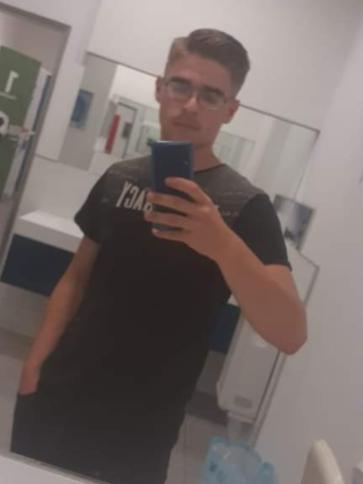Patrik, 22 éves szabadbattyáni társkereső férfi profil fotója