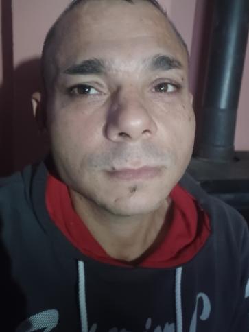 Jozsi, 39 éves paksi társkereső férfi profil fotója
