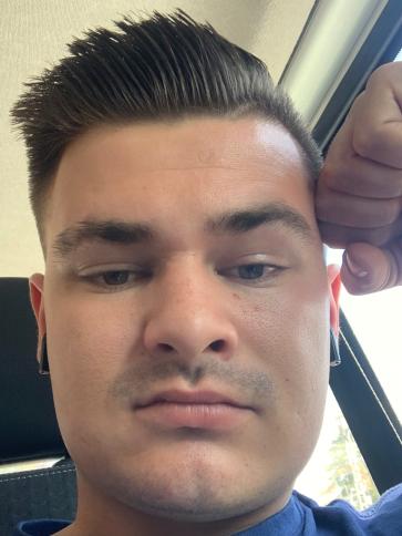 Gyurgyánszki, 26 éves gesztelyi társkereső férfi profil fotója