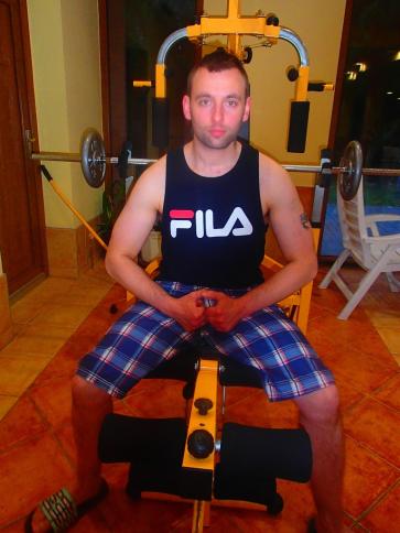 Imre, 31 éves écsi társkereső férfi profil fotója