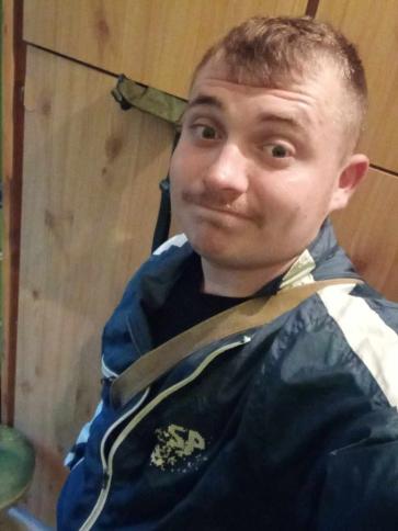 Gergő, 25 éves pomázi társkereső férfi profil fotója