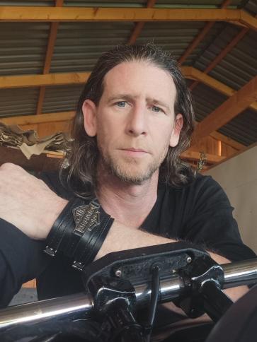 Sándor, 45 éves cserszegtomaji társkereső férfi profil fotója Sándor, 45 éves cserszegtomaji társkereső férfi profil fotója