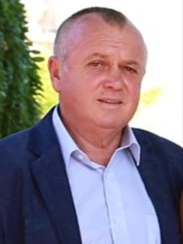Károly, 64 éves nagyesztergári társkereső férfi profil fotója