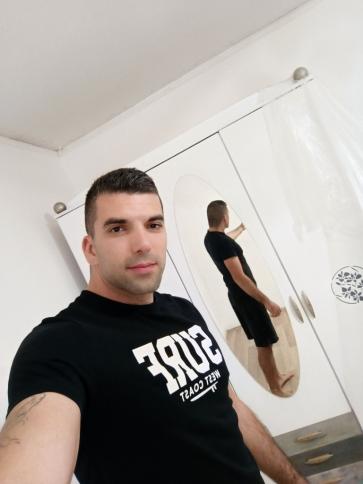 Dávid, 33 éves hidasi társkereső férfi profil fotója