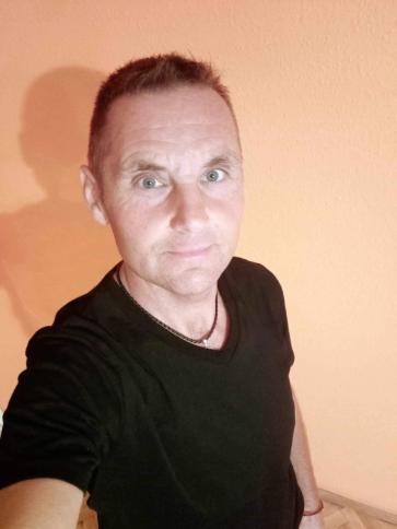 Richárd, 48 éves hatvani társkereső férfi profil fotója