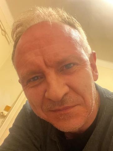 Feri, 56 éves siroki társkereső férfi profil fotója