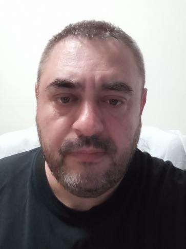 Roli, 43 éves aszódi társkereső férfi profil fotója Roli, 43 éves aszódi társkereső férfi profil fotója