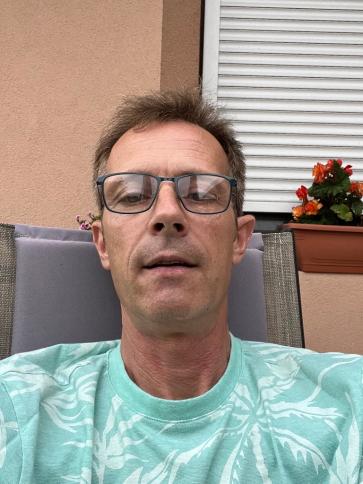 Tamás, 51 éves veszprémi társkereső férfi profil fotója