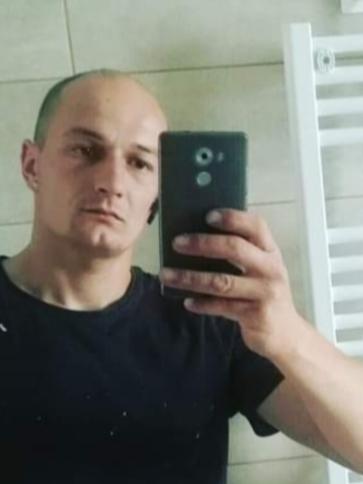 Balázs, 36 éves enyingi társkereső férfi profil fotója
