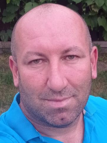 Ferenc, 44 éves örkényi társkereső férfi profil fotója