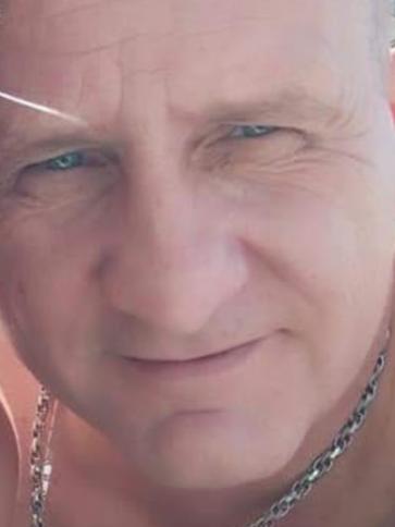 Lajos, 56 éves győri társkereső férfi profil fotója