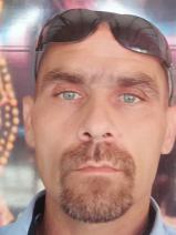 Sziasztok! Ferenc vagyok. Komoly igrici párkereső nők jelentkezését várom.