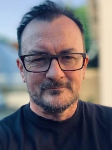 Gábor, 60 éves romániai társkereső férfi profil fotója