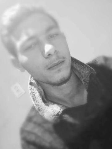 Nikolas, 22 éves ácsi társkereső férfi profil fotója