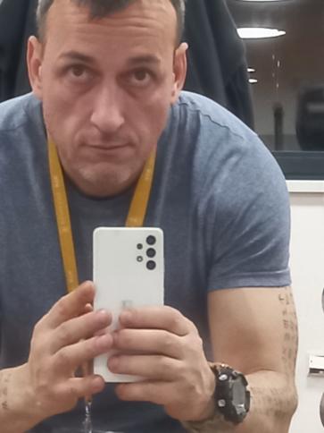 Endre, 46 éves ceglédi társkereső férfi profil fotója