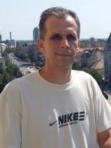 Sziasztok! Attila vagyok. Igényes tiszaújvárosi párkereső nőt keresek.