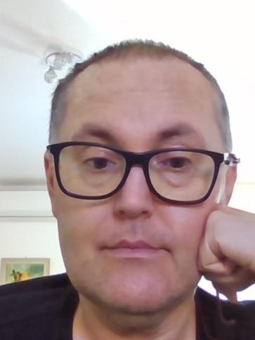 Robi, 47 éves levéli társkereső férfi profil fotója