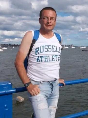 András, 54 éves tiszafüredi társkereső férfi profil fotója