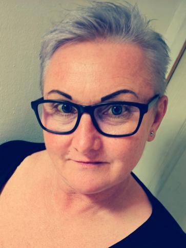 Zsuzsi, 49 éves ácsi társkereső nő profil fotója