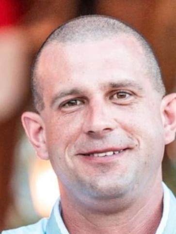 Tamás, 39 éves inárcsi társkereső férfi profil fotója