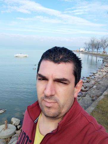 Levente, 39 éves maglódi társkereső férfi profil fotója