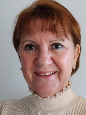 Gitta, 69 éves Budapest VIII. kerületi társkereső nő profil fotója
